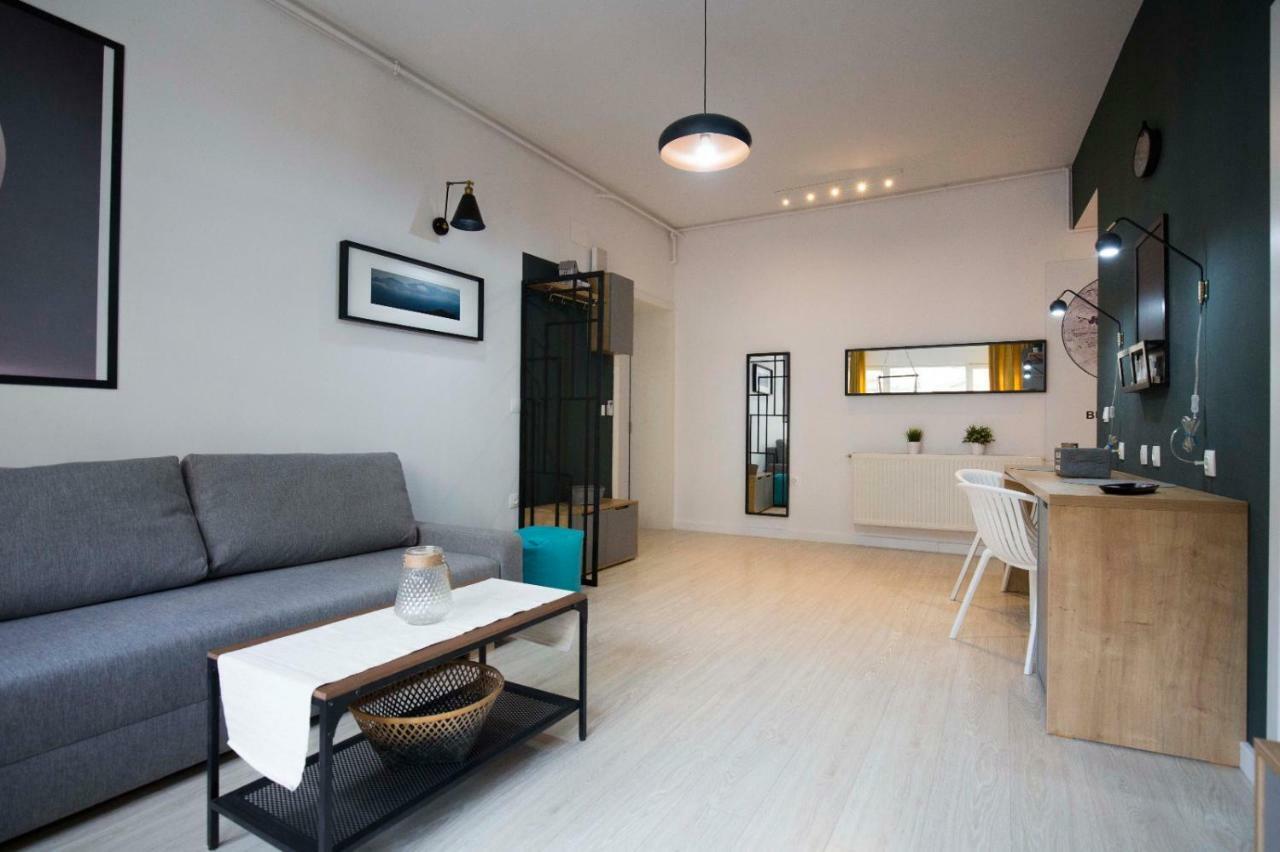 Ideal Apartment Boekarest Buitenkant foto