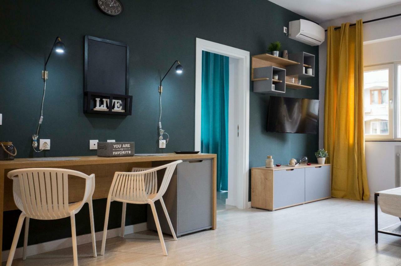 Ideal Apartment Boekarest Buitenkant foto