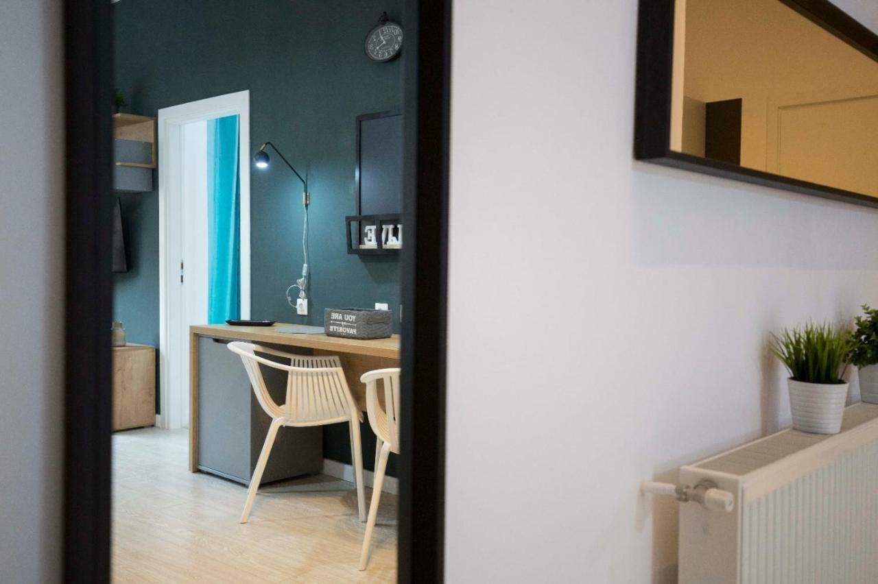 Ideal Apartment Boekarest Buitenkant foto